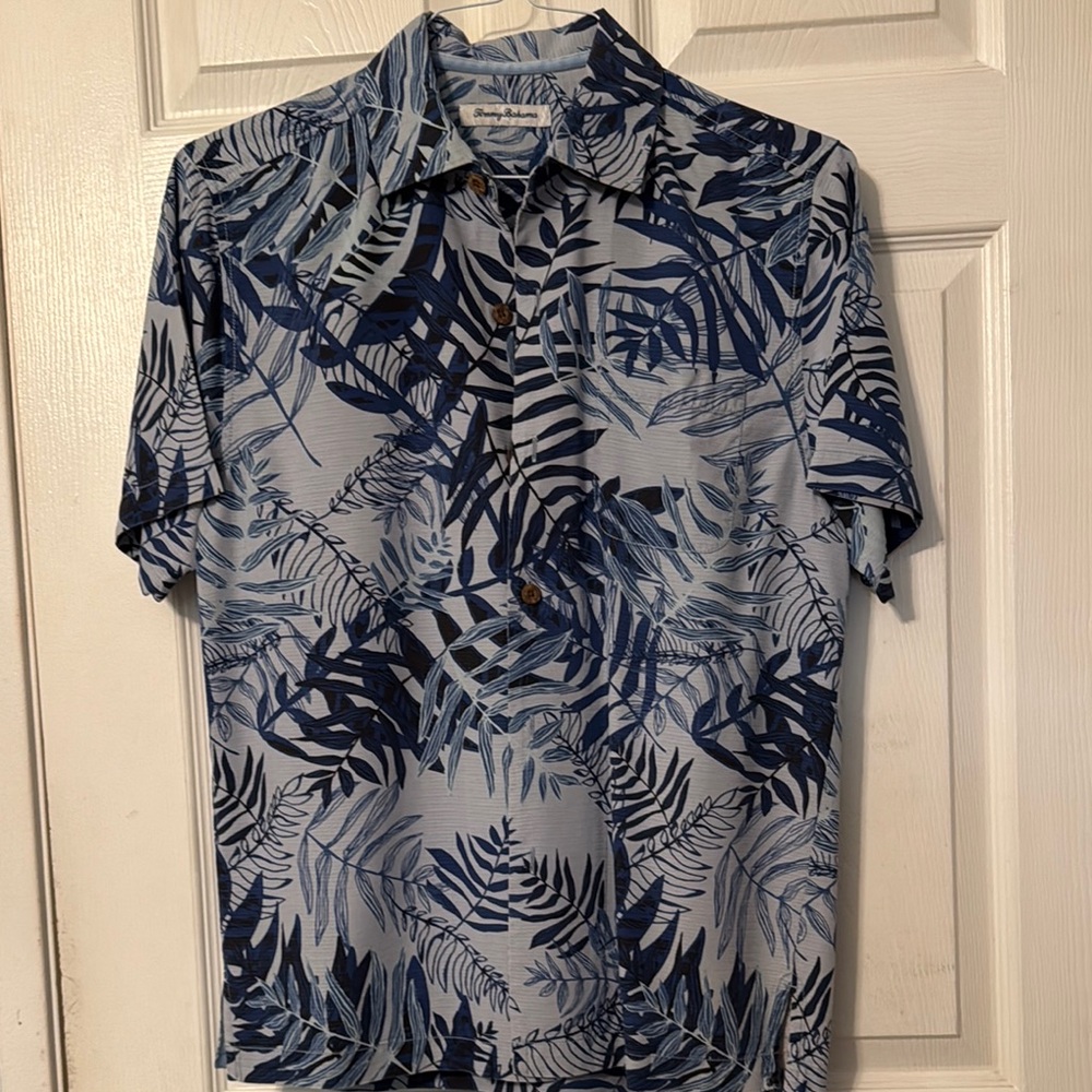 Tommy Bahama Blue Casual Button Down Shirt with Leaf Pattern